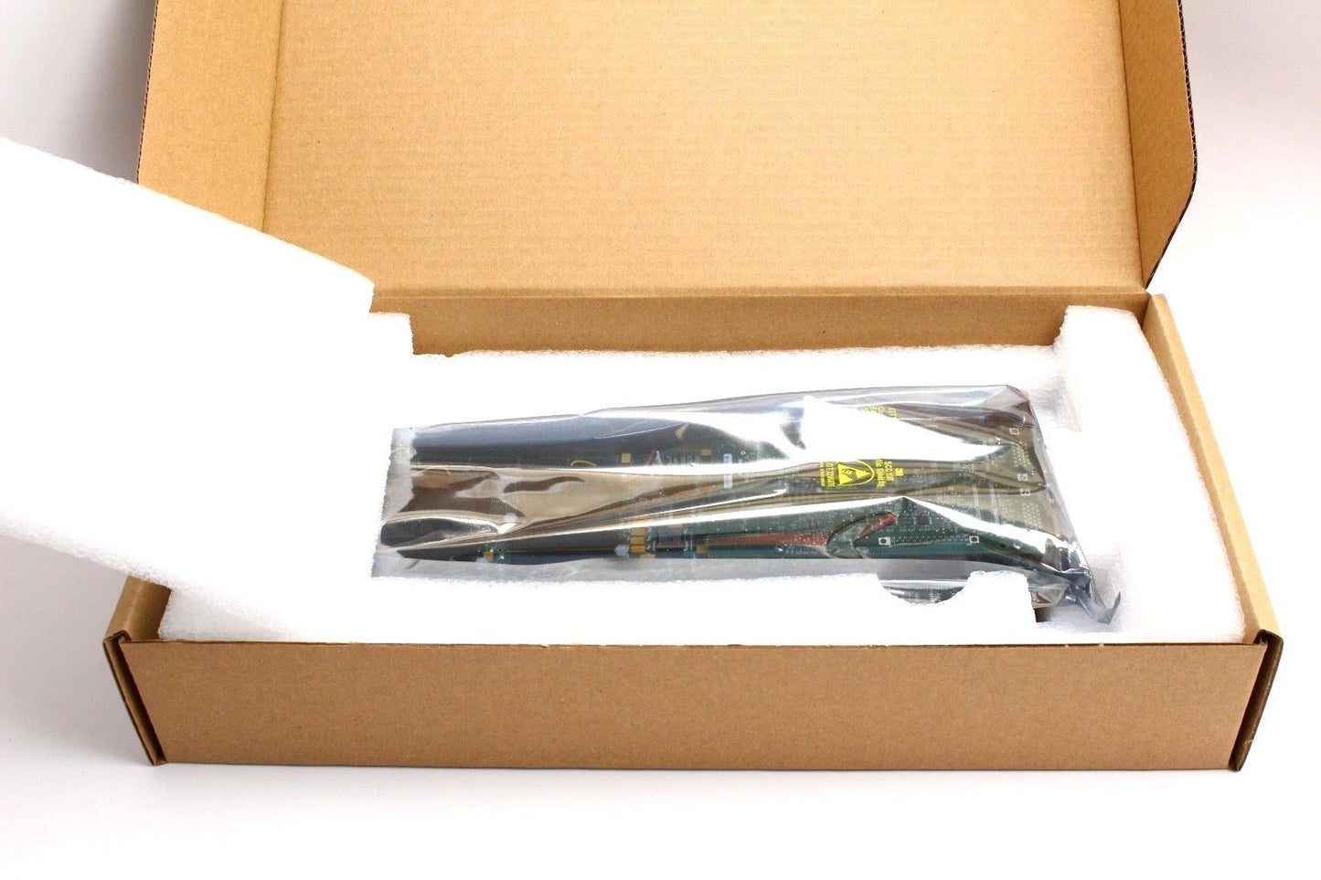 Matrox Odyssey OP413G1GSFL/04* Y7116-04 OP413G1GSFL/04 0P413G1GSFL/04* (New)